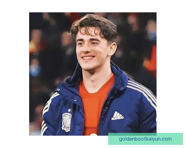 加维与莱万多夫斯基搭档表现稳健，巴萨进攻火力持续增强