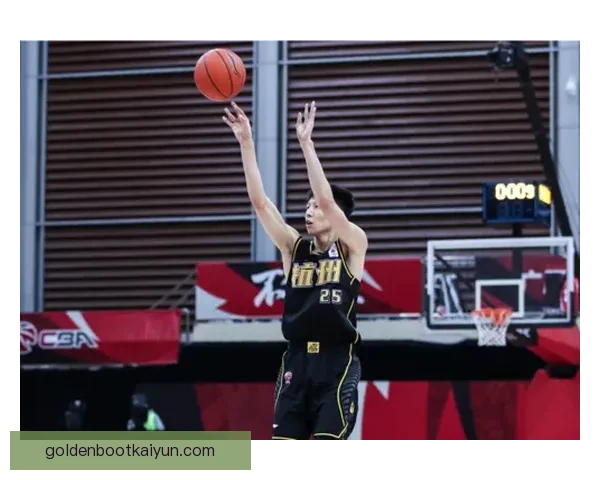 凯塞多状态回暖，防守能力持续提升备受关注